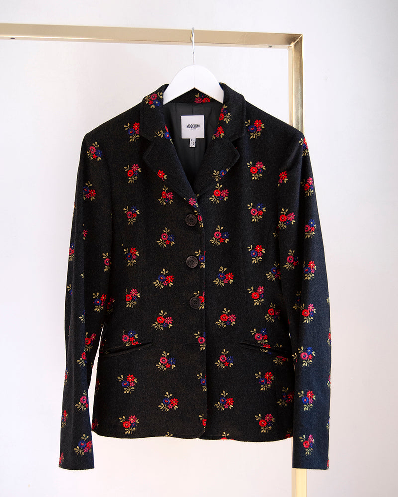 some things never fade vintage designer moschino blazer
