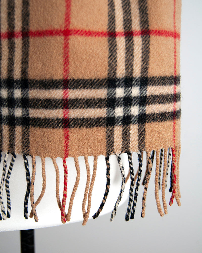Burberry camel lambswool scarf